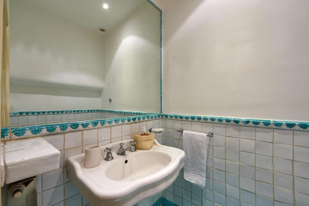 Irex - Cavour Private Apartment 로마 외부 사진